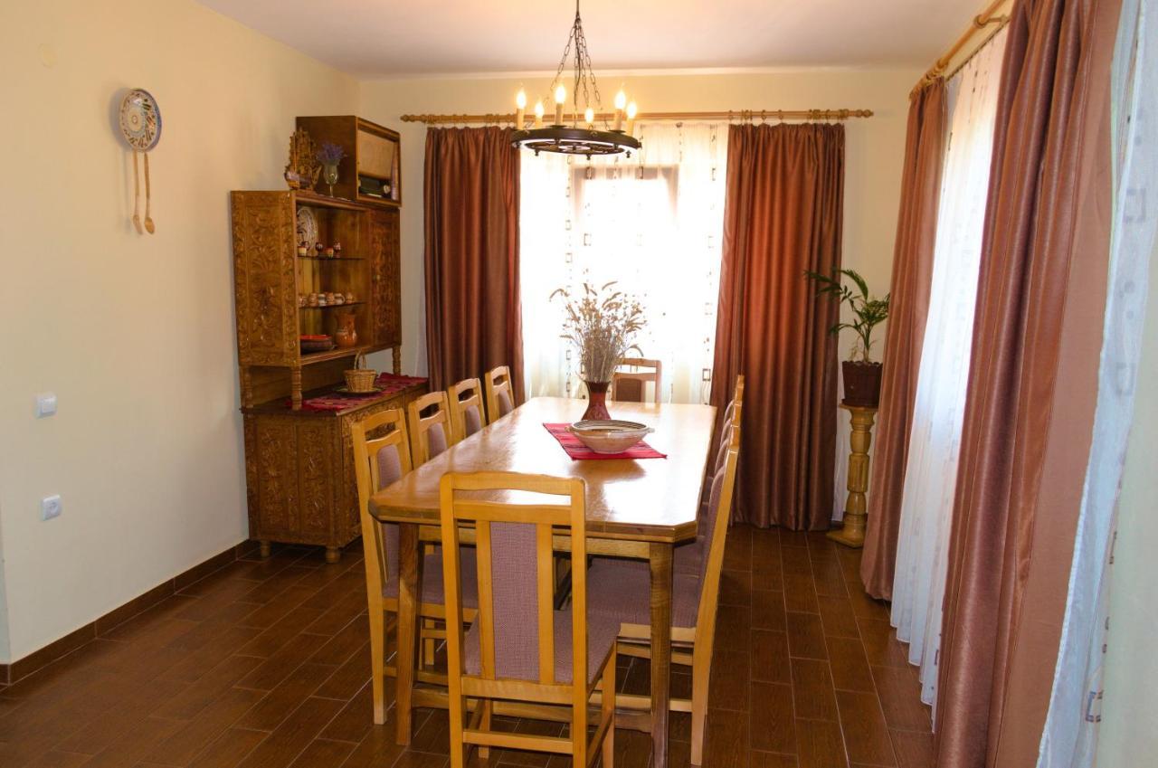 Arnota Villa Costesti  Exterior foto